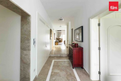 Vila v Dubai, SAE 5 ložnice, 561 m² Č.: 575021 - fotografie 5