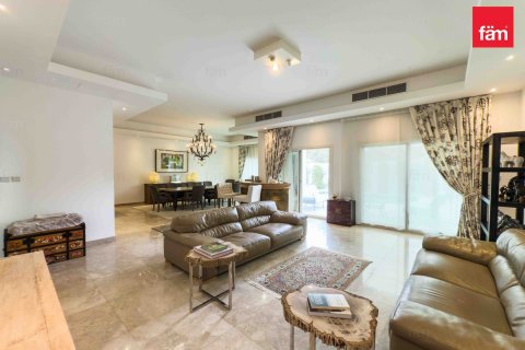 Vila v Dubai, SAE 5 ložnice, 561 m² Č.: 575021 - fotografie 6
