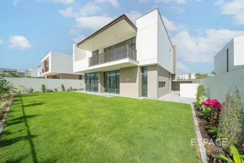 Al Furjan, Dubai, संयुक्त अरब अमीरात में विला, 5 बेडरूम, 455 वर्ग मीटर, संख्या 738432