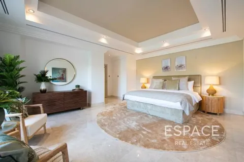 Vila v Meadows, Dubai, SAE 6 ložnice, 595 m² Č.: 738460 - fotografie 9