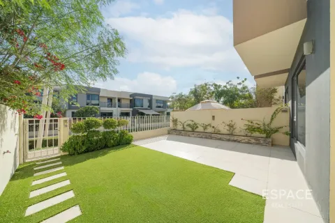Villa zur Miete in Dubai Hills Estate, Dubai, VAE 3 Schlafzimmer, 207 m2 Nr. 738461 - Foto 18