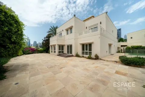 Vila di Meadows, Dubai, UAE 6 bilik tidur, 457 meter persegi № 738433 - foto 19