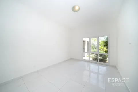 Vila di Meadows, Dubai, UAE 6 bilik tidur, 457 meter persegi № 738433 - foto 6