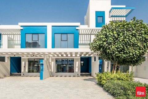 Shtëpi në qytet në Dubai, Emiratet e Bashkuara Arabe 4 dhoma gjumi, 144 m2. № 694285