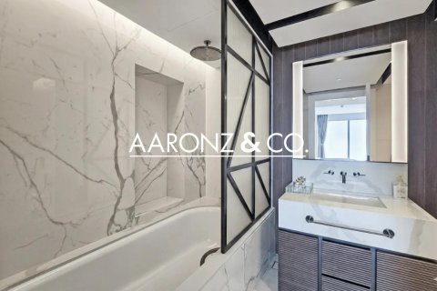 Apartemen di Jumeirah Lake Towers, Dubai, UEA 1 kamar tidur, 75 m2 nomor 693860 - foto 10