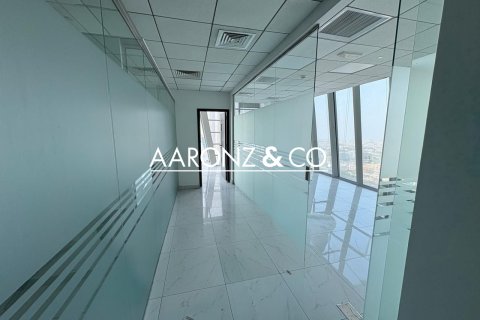 Üürile anda kontor asukohaga Business Bay, Dubai, AÜE: 177 m² Nr 693865 - pilt 17