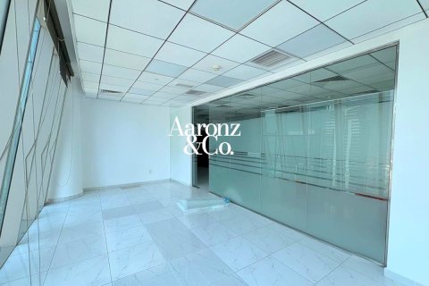 دفتر برای اجاره در Business Bay، Dubai، امارات متحده عربی 177 متر مربع ، شماره 693865 - تصویر 2