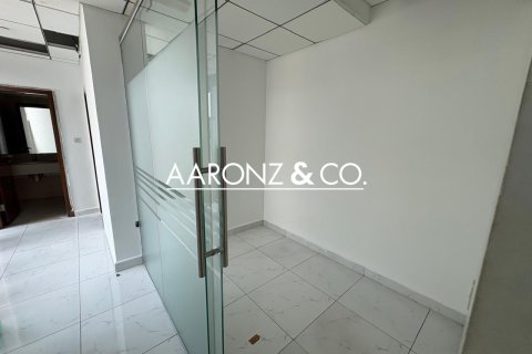 Üürile anda kontor asukohaga Business Bay, Dubai, AÜE: 177 m² Nr 693865 - pilt 8