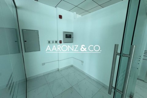 Üürile anda kontor asukohaga Business Bay, Dubai, AÜE: 177 m² Nr 693865 - pilt 3