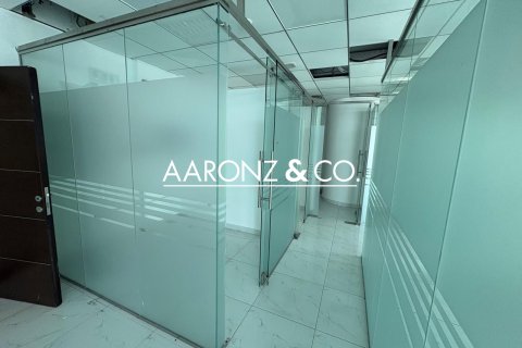 Üürile anda kontor asukohaga Business Bay, Dubai, AÜE: 177 m² Nr 693865 - pilt 13