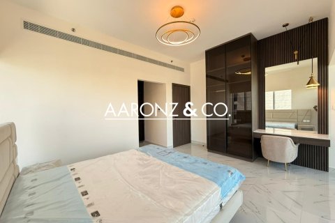 Apartamento para arrendamento em Arjan, Dubai, EAU 2 quartos, 115 m2 № 693862 - foto 8