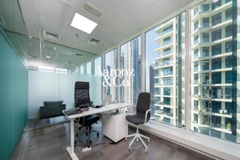 Office in Business Bay, Dubai, UAE 130 sq.m. № 693859 - photo 2