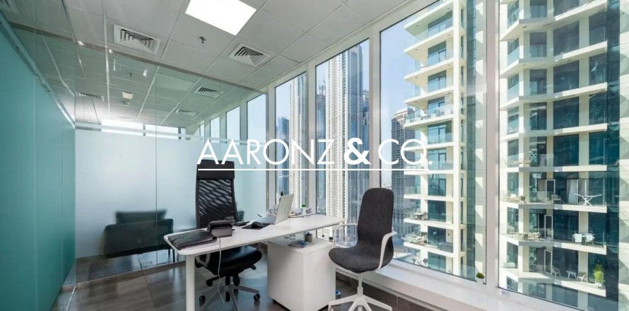 Kontor asukohaga Business Bay, Dubai, AÜE: 130 m² Nr 693859