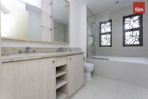 Villa en alquiler en Reem, Dubai, EAU 3 dormitorios, 266.1 m2 № 647785 - foto 12