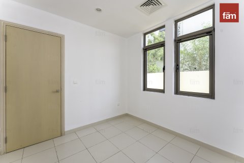 Villa en alquiler en Reem, Dubai, EAU 3 dormitorios, 266.1 m2 № 647785 - foto 6
