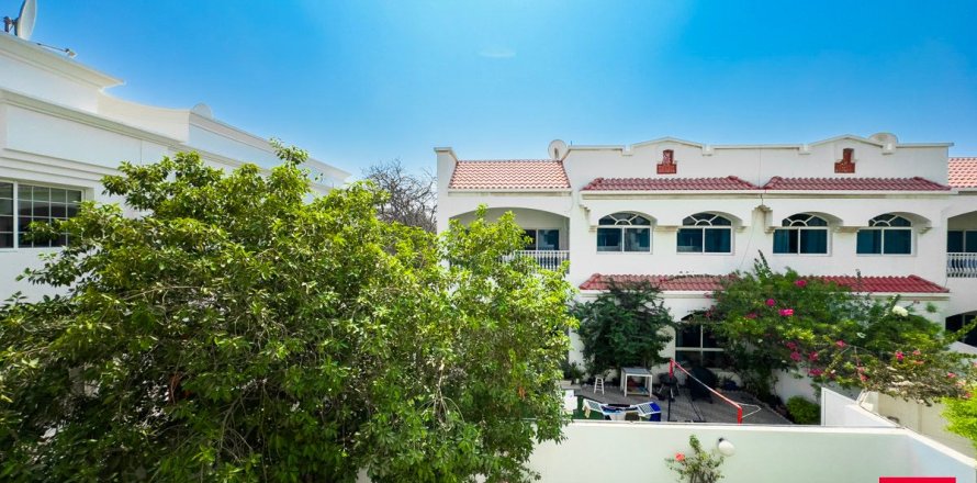 Al Safa, Dubai, BAE’de вилла 4 yatak odası, 250.8 m² No 647779