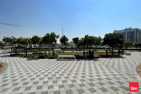 Tokë në Dubai, Emiratet e Bashkuara Arabe 1372.8 m2. № 686023 - Foto 11