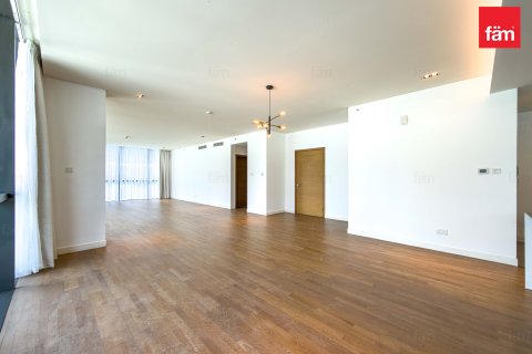 Apartmán v City Walk, Dubai, SAE 3 spálne, 245.2 m2 č. 704056 - Fotografia 19