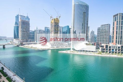 Apartman u gradu Business Bay, Dubai, UAE 3 spavaće sobe, 165 m2 Br. 704135 - Slika 30