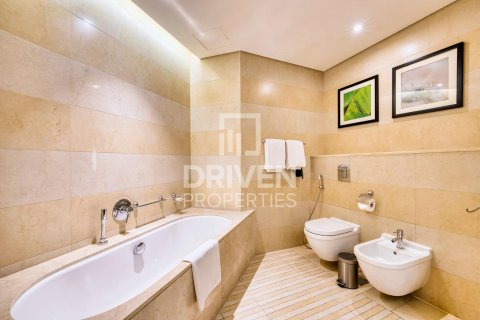 Apartamento para venda em Bur Dubai, Dubai, EAU 1 quarto, 107 m2 № 653806 - foto 16