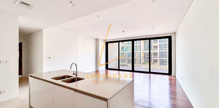 Korter asukohaga Al Wasl, Dubai, AÜE: 2 magamistoaga, 179 m² Nr 721994
