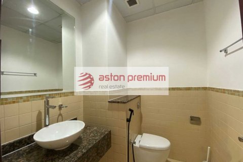 Apartmen di Jumeirah Beach Residence, Dubai, UAE 2 bilik tidur, 128 meter persegi № 702103 - foto 11