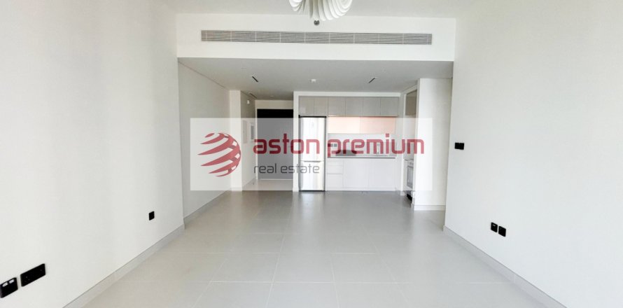 Apartament në Dubai Harbour, Dubai, Emiratet e Bashkuara Arabe 1 dhomë gjumi, 69 m2. № 702108