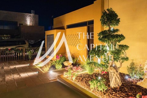 Ghantoot、Abu Dhabi、UAE にあるヴィラ販売中 5ベッドルーム、784.84 m2、No737228 - 写真 15