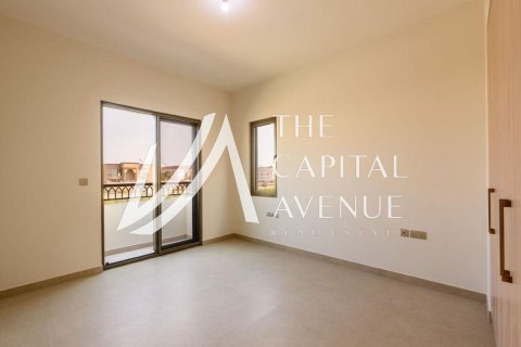 Khalifa City, Abu Dhabi, संयुक्त अरब अमीरात में विला, 5 बेडरूम, 428.1 वर्ग मीटर, संख्या 737227 - फ़ोटो 6