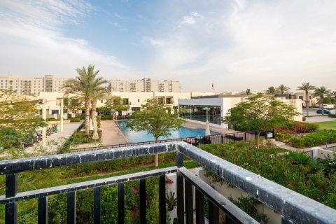 Vilë në Town Square, Dubai, Emiratet e Bashkuara Arabe 3 dhoma gjumi, 211.54013100 m2. № 738779 - Foto 12