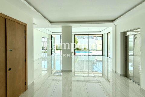 Vila u gradu Al Barsha, Dubai, UAE 4 spavaće sobe, 853.77857000 m2 Br. 738783 - Slika 17