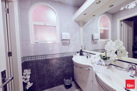 Vila di Al Barsha, Dubai, UEA 6 kamar tidur, 910.4 m2 nomor 682214 - foto 5