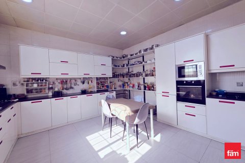 Vila di Al Barsha, Dubai, UEA 6 kamar tidur, 910.4 m2 nomor 682214 - foto 19