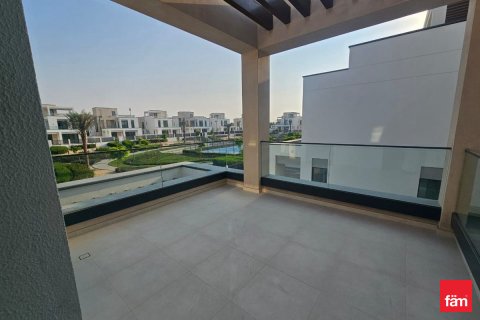 فيلا للإيجار في دبي، الإمارات العربية المتحدة 4 غرفة نوم ، 458.5 متر مربع ، رقم 682216 - صورة 15