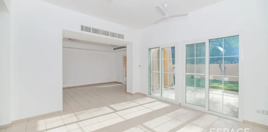 Villa in Arabian Ranches, Dubai, VAE 3 slaapkamers, 283 vr.m. nr 661320