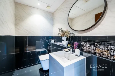 Huoneisto Dubai Marina, Arabiemiraatit 2 makuuhuonetta, 144 m2 № 660975 - kuva 16