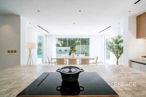 Vilă de vânzare în Meadows, Dubai, EAU 5 dormitoare, 344 mp. №660974 - poză 3