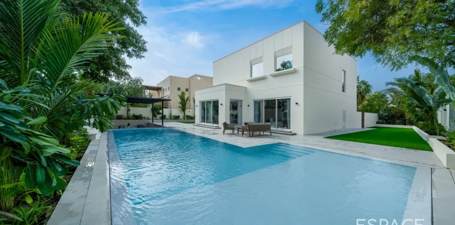 Vilă în Meadows, Dubai, EAU 5 dormitoare, 344 mp.  №660974
