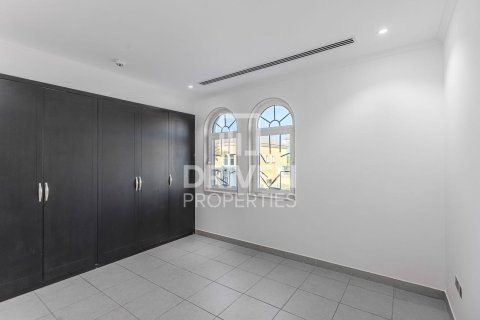 Villa sa Jumeirah Park, Dubai, UAE 3 silid-tulugan, 510 sq.m. № 655051 - larawan 21