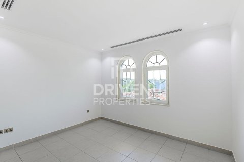 Villa sa Jumeirah Park, Dubai, UAE 3 silid-tulugan, 510 sq.m. № 655051 - larawan 23