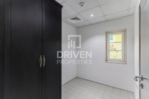 Villa sa Jumeirah Park, Dubai, UAE 3 silid-tulugan, 510 sq.m. № 655051 - larawan 19