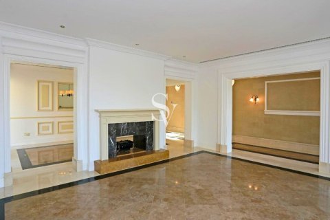 Villa te huur in Arabian Ranches, Dubai, VAE 5 slaapkamers, 767 vr.m., nr 661397 - foto 1