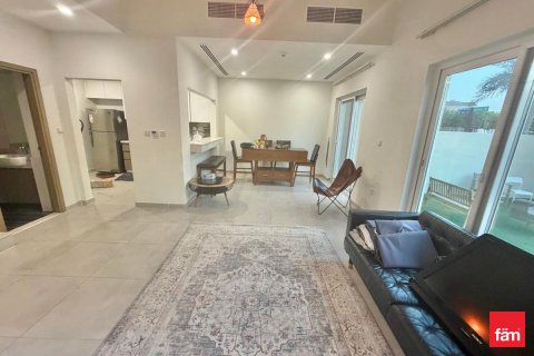 فيلا للإيجار في دبي، الإمارات العربية المتحدة 2 غرفة نوم ، 173.4 متر مربع ، رقم 687649 - صورة 2