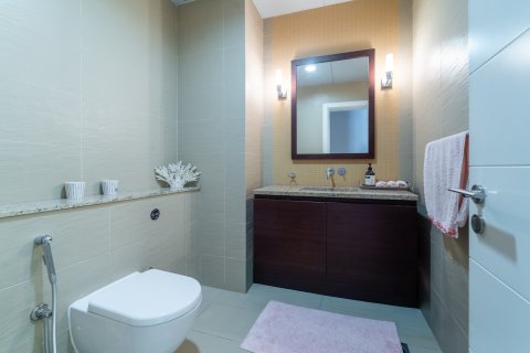 Müüa korter asukohaga Palm Jumeirah, Dubai, AÜE: 3 magamistoaga, 211 m² Nr 713373 - pilt 17