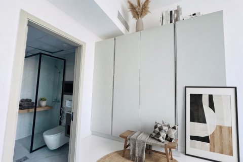 Apartment in Dubai, UAE 3 bedrooms, 214 sq.m. № 713370 - photo 25