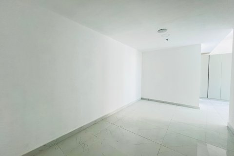 Apartment in Dubai, UAE 3 bedrooms, 214 sq.m. № 713370 - photo 12