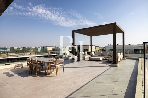 Villa in Al Reem Island, Abu Dhabi, UAE 6 bedrooms, 1112 sq.m. № 717336 - photo 6