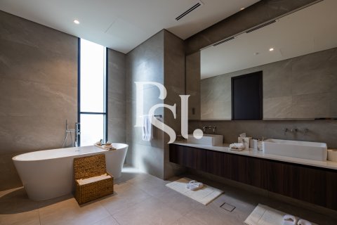 Villa in Al Reem Island, Abu Dhabi, UAE 6 bedrooms, 1112 sq.m. № 717336 - photo 28