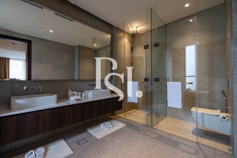Villa in Al Reem Island, Abu Dhabi, UAE 6 bedrooms, 1112 sq.m. № 717336 - photo 27