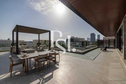 Villa in Al Reem Island, Abu Dhabi, UAE 6 bedrooms, 1112 sq.m. № 717336 - photo 5